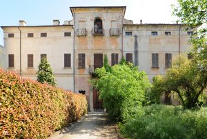 Facciata-Palazzo-Sordi-Schiappadori-giardino